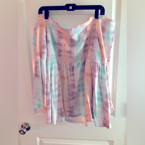 Torrid sz 4 Babydoll Knit Smocked Off-Shoulder Bell Sleeve Top NWOT - Picture 7 of 7